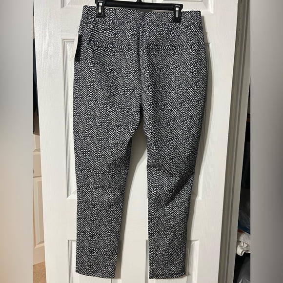 DKNY Black and White Patterned Trousers - Picture 2 of 6